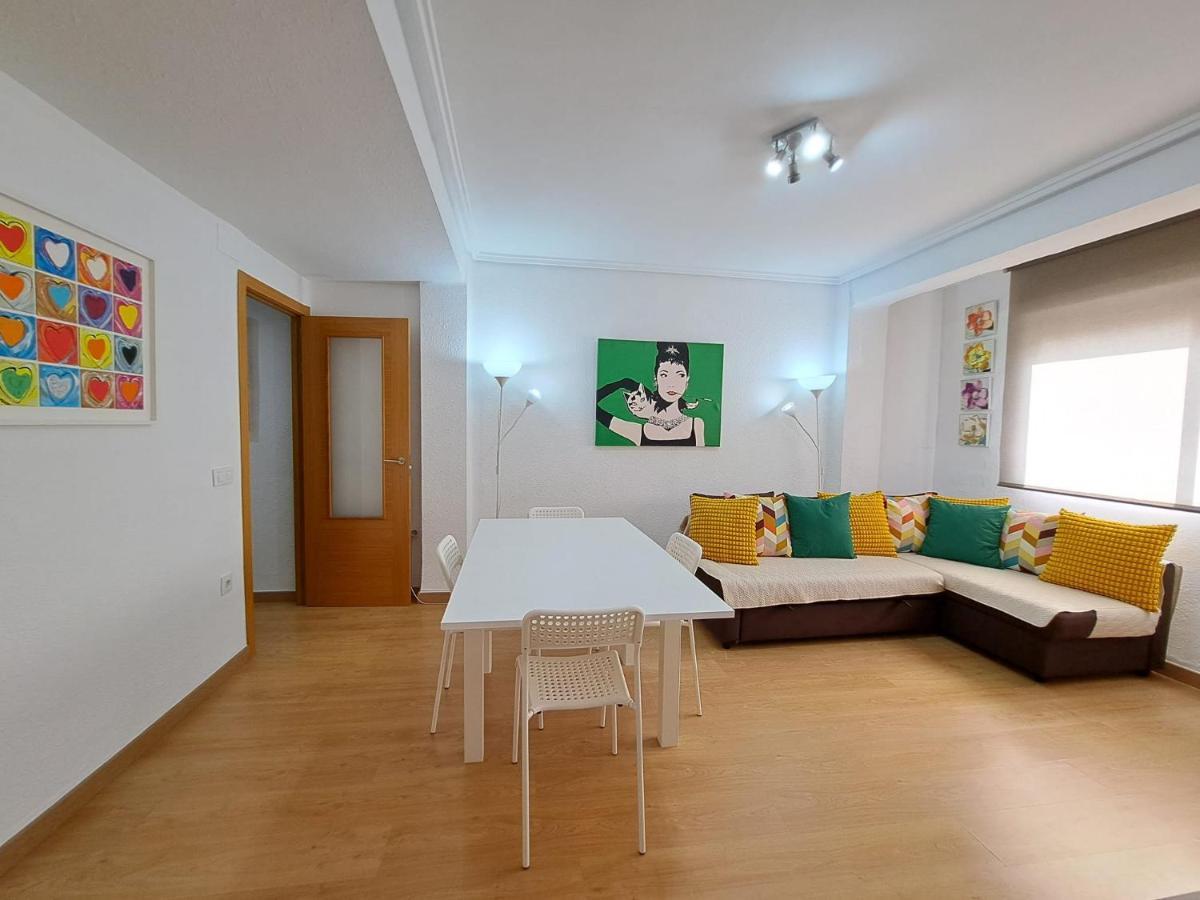 Centrico Apartamento En Valencia Proximo Parada De Metro Angel Guimera Exterior photo